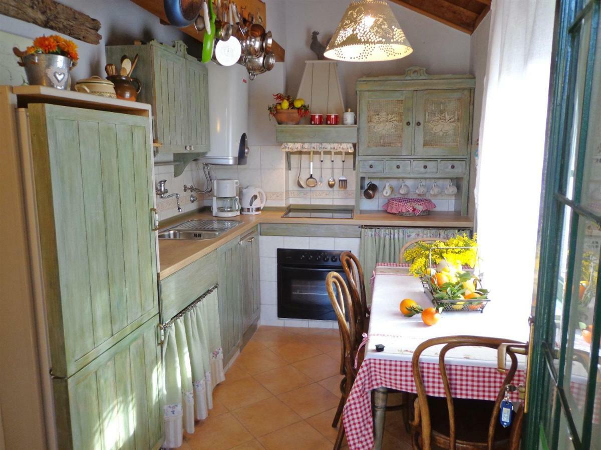 イグラネ House Dobrilaヴィラ エクステリア 写真