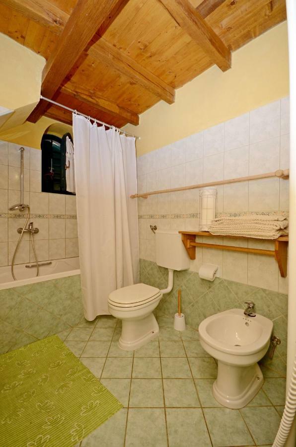 イグラネ House Dobrilaヴィラ エクステリア 写真